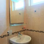 Daire със басейн до плажа *