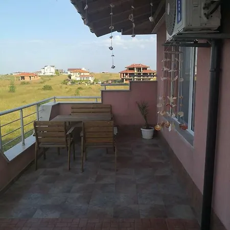 свети кирил Guest house 2*