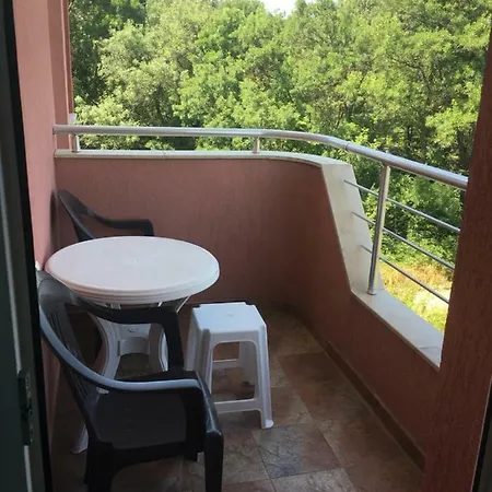 Guest house свети кирил 2*